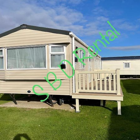 Summer Breeze Deluxe Caravan Rental Saint Osyth Екстериор снимка